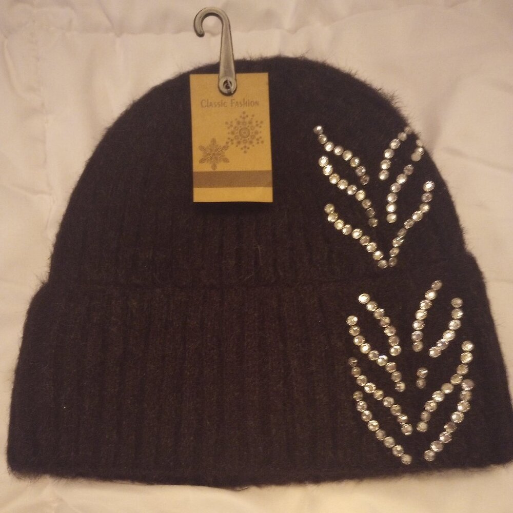 Woman's winter hat, black with rhinestone embellishments! New w/tags
